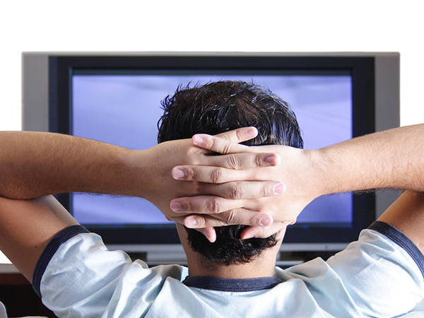 ಕೈ ಸನ್ನೆಯೇ ಸಾಕು: