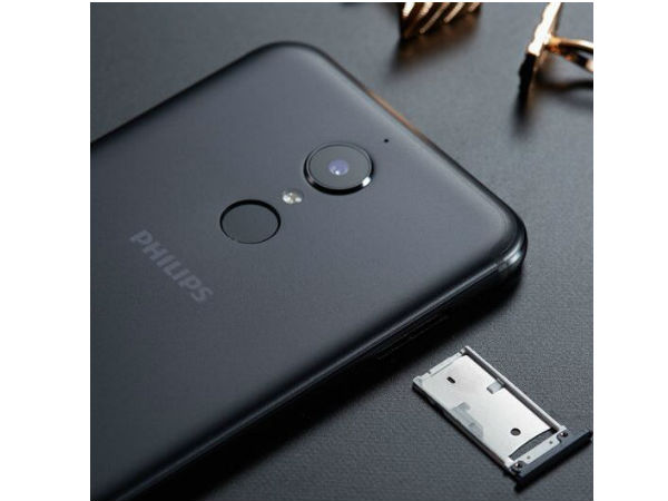 5.5 ಇಂಚಿನ FHD ಡಿಸ್‌ಪ್ಲೇ: 