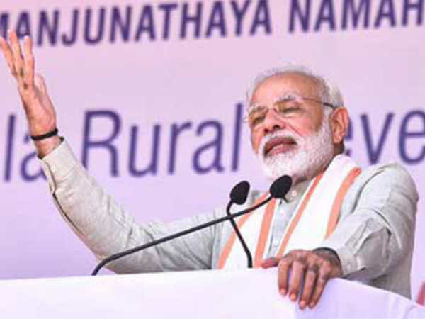 ಮಾತನಾಡುವ ಮೈಕ್ಗಳದ್ದು ಸಹ ವಿಶೇಷ ಮಾತನಾಡುವ ಮೈಕ್ಗಳದ್ದು ಸಹ ವಿಶೇಷ