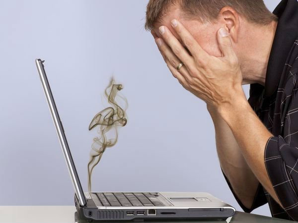 ಫ್ಯಾನ್ ಸರಿಯಾಗಿ ತಿರುಗುತ್ತಿದೆಯೇ ನೋಡಿ!! ಫ್ಯಾನ್ ಸರಿಯಾಗಿ ತಿರುಗುತ್ತಿದೆಯೇ ನೋಡಿ!!