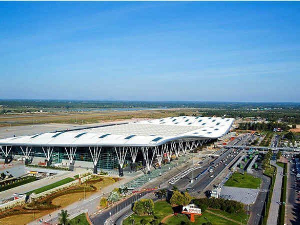 ಪ್ರಮುಖ ಏರ್‌ಫೋರ್ಟ್‌ಗಳಲ್ಲಿ ಲಭ್ಯ: 