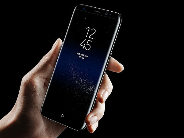 ಕ್ಯಾಮೆರಾ: 