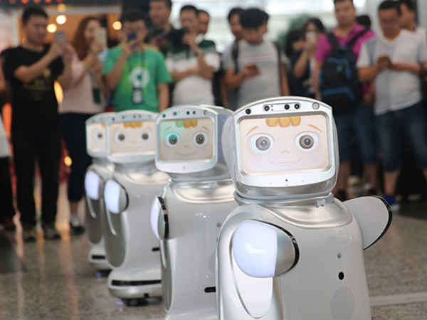 ಯುಒ ಅಲ್ಬೆರ್ಟ್ ರೋಬೊಟ್!!