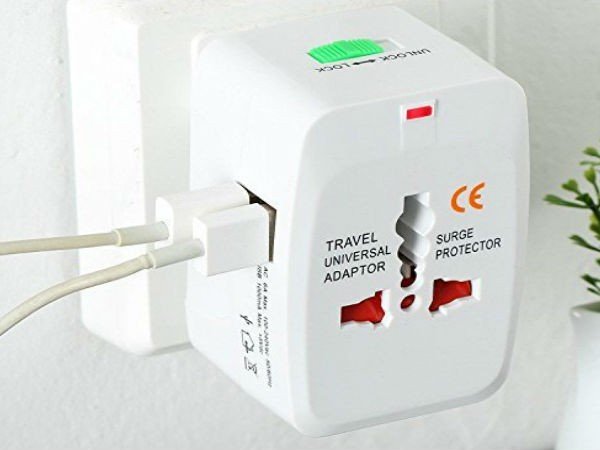 Unmcore ಆಲ್ ಇನ್ ವನ್ ಟ್ರ್ಯಾವೆಲ್ ಚಾರ್ಜರ್ ಅಡ್ಯಾಪ್ಟರ್ ಡ್ಯುಯಲ್ USB ಪೋರ್ಟ್ ಇಲೆಕ್ಟ್ರಿಕಲ್ ಪ್ಲಗ್ ನೊಂದಿಗೆ