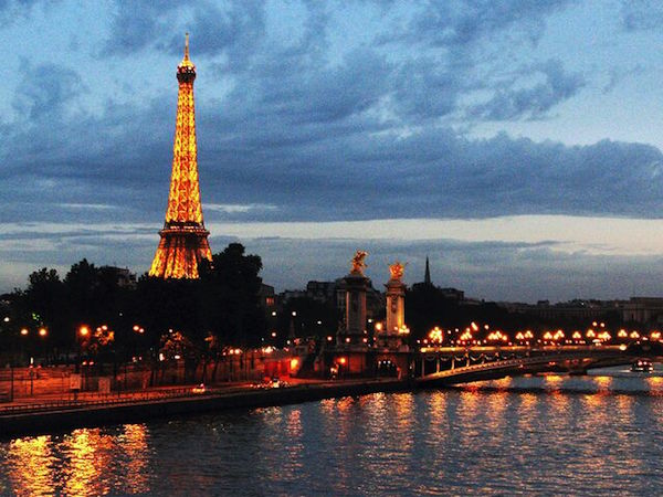 15. ಪ್ಯಾರಿಸ್ 