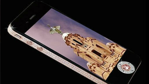 2) ಐಫೋನ್ 3 ಜಿ ಕಿಂಗ್ಸ್ ಬಟನ್ ($ 1.5 million)