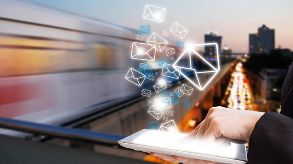 ಅಪ್‌ಲೋಡ್ ಮಾಡುವ ಫೋಟೋಗಳು ಮತ್ತು ವೀಡಿಯೊಗಳು!! 