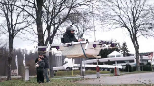 ಹೇಗಿದೆ ಮಾನವ ಹಾರಾಟದ ಡ್ರೋಣ್!