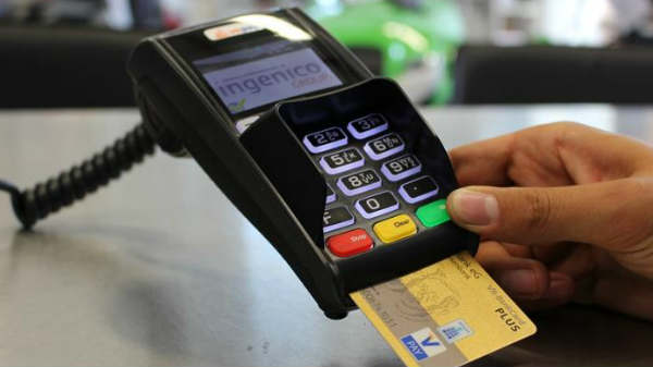 ಕಾರ್ಡ್ ಸ್ವೈಪ್ ಮಾಡುವಾಗ ಗಮನಿಸಿ! 