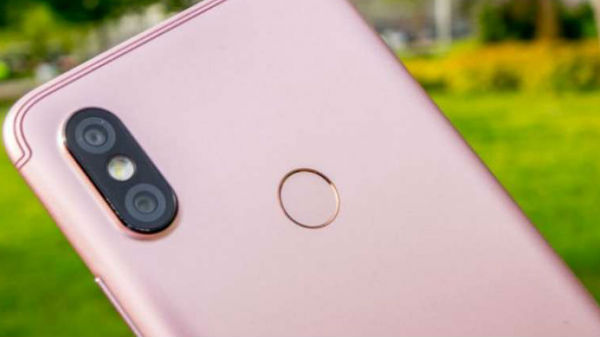 ಡ್ಯುಯಲ್ ಕ್ಯಾಮೆರಾ: