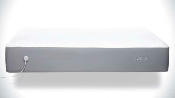 ಲೂನಾ ತಲೆದಿಂಬು!