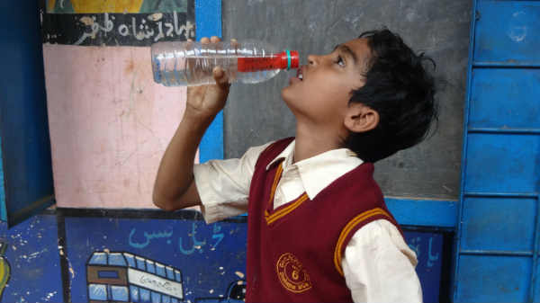 ಬೆರಳಷ್ಟು ಉದ್ದದ ಅವರ 'ಫ್ರೀ ಫಿಲ್ಟರ್‌'!!