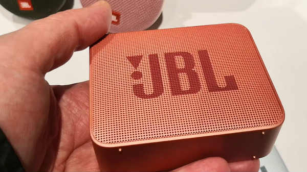 ಜೆಬಿಎಲ್ ಗೊ2 ಬ್ಲೂಟೂತ್‌ ಸ್ಪೀಕರ್