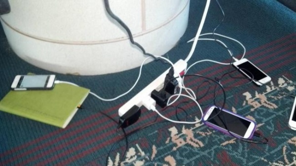 ಮಲ್ಟಿಪೋರ್ಟ್ ವಾಲ್ ಚಾರ್ಜರ್!