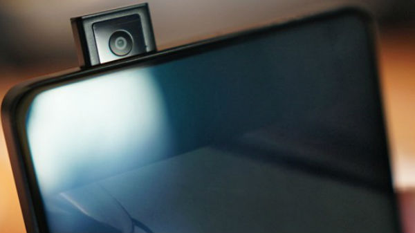 ಕ್ಯಾಮೆರಾ: ಕ್ಯಾಮೆರಾ: