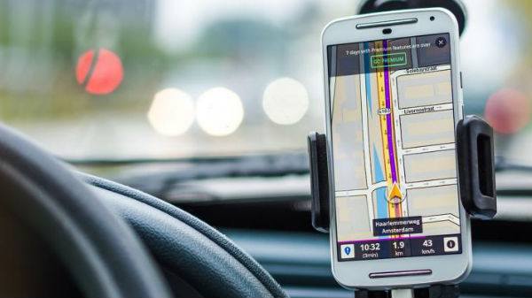 ವಾಹನದ ಜಿಪಿಎಸ್ ಆಗಿ ಬಳಸಿ