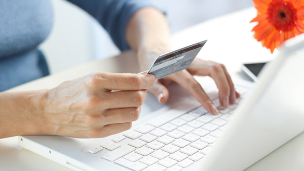 ಬೆಲೆ ಕಮ್ಮಿ ಇದ್ದರೂ ಖರೀದಿ ಕಷ್ಟ!!