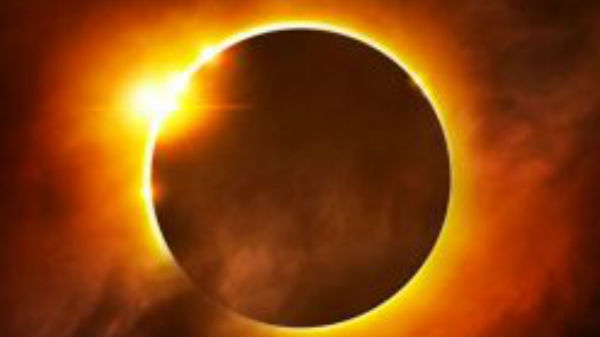 ಶತಮಾನದ ದೀರ್ಘಾವಧಿ ಚಂದ್ರಗ್ರಹಣ.