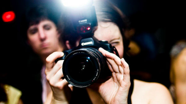 ಫ್ಲ್ಯಾಶ್ ಬಳಸುವುದನ್ನು ಆದಷ್ಟು ತಪ್ಪಿಸಿ