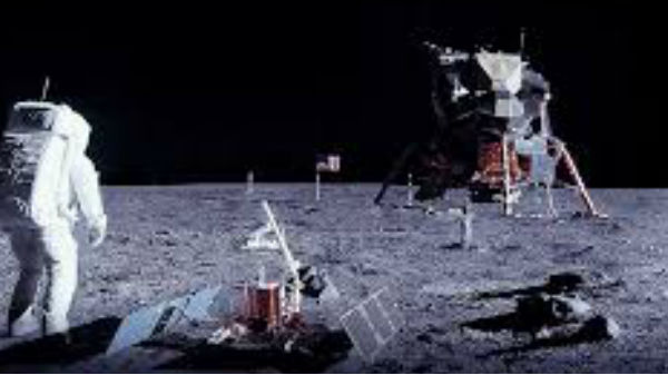 ಚಂದ್ರನ ಮೇಲೆ ನೌಕೆ!