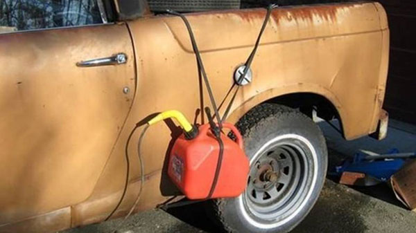 ಹಣ ಉಳಿಸುವ ಕ್ರಿಯೇಟಿವ್ ವ್ಯಕ್ತಿ ಇವನು