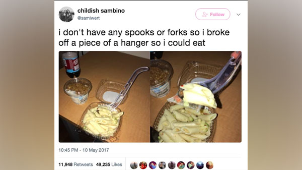 ಹ್ಯಾಂಗರ್ ಪೀಸ್‌ ಅನ್ನು ಸ್ಪೂನ್ ಮಾಡಿಕೊಂಡಿರುವುದು! 