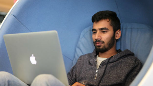 1. ಆನಂದ್ ಪ್ರಕಾಶ್