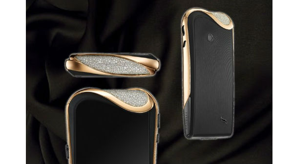 3. ಸಾವೆಲ್ಲಿ ಚಂಪಾಗ್ನಿ ಡೈಮಂಡ್ 