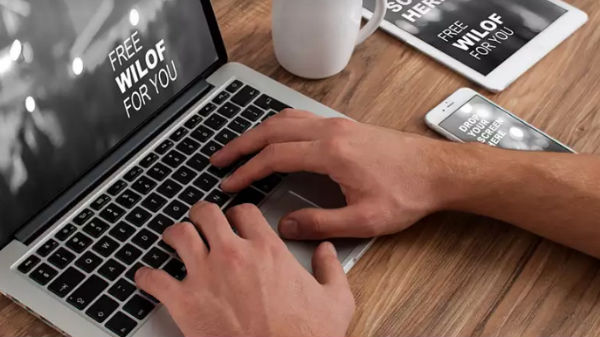 ಲಾಗ್‌ಔಟ್‌ ಮಾಡಿ