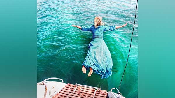 ಜಾರಿ ಬಿದ್ದ ಫೋಟೋ 06