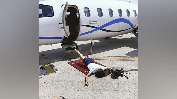 ಜಾರಿ ಬಿದ್ದ ಫೋಟೋ 04