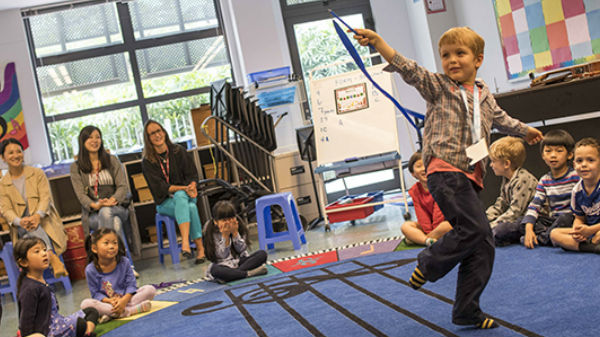 ವಿಶ್ವದ ಮೊದಲ ಸಂಪರ್ಕಿತ ಕಲಿಕಾ ಸಮುದಾಯ