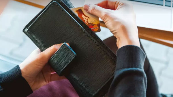 'ಫಾರ್ಮ್ ಜಾಕಿಂಗ್' 'ಫಾರ್ಮ್ ಜಾಕಿಂಗ್'