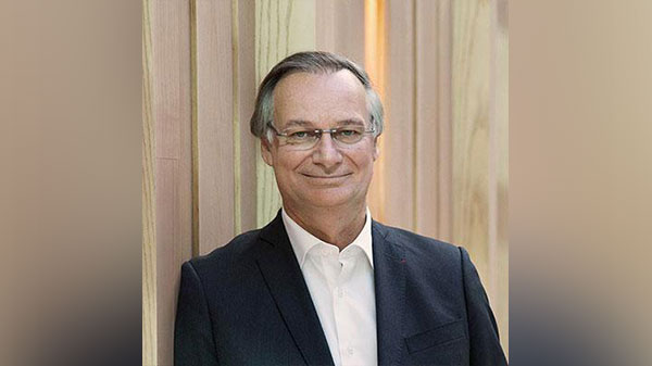 ಪಿರ್ರೆ ನ್ಯಾನ್‌ಟರ್ಮ್‌, Accenture