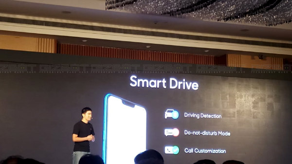 ನೋಚ್ ಡಿಸ್‌ಪ್ಲೇ: