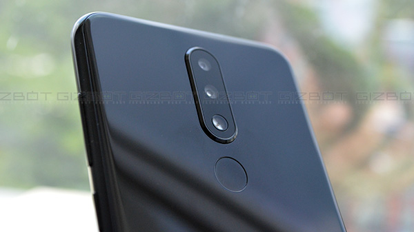 ಡ್ಯುಯಲ್ ಕ್ಯಾಮೆರಾ!