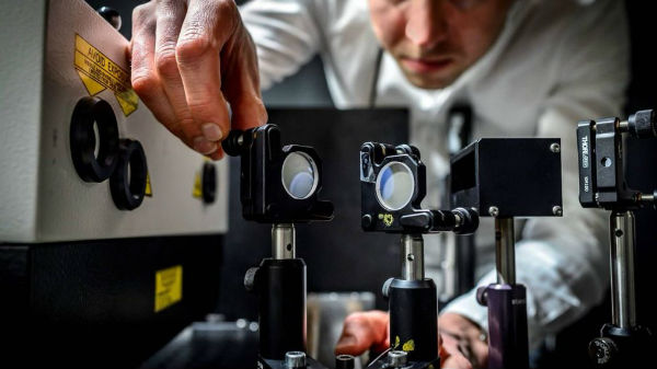 ವೈಜ್ಞಾನಿಕ ಕ್ಷೇತ್ರಕ್ಕೆ ಬಲ