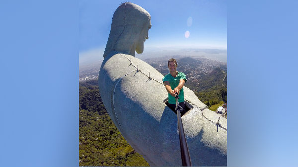 2. ಕ್ರಿಸ್ತನ ತೋಳಿನ ಮೇಲೊಂದು ಸ್ವಂತಿ