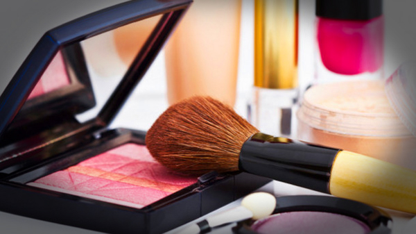 ಸೌಂಧರ್ಯವರ್ಧಕಗಳಲ್ಲಿಯೇ ಜಾಸ್ತಿ ನಕಲಿ ಸೌಂಧರ್ಯವರ್ಧಕಗಳಲ್ಲಿಯೇ ಜಾಸ್ತಿ ನಕಲಿ