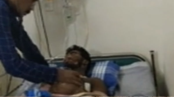 ಬೈಕ್ ಓಡಿಸುವಾಗಲೇ 'ವಿವೊ' ಮೊಬೈಲ್ ಸ್ಪೋಟ!..ಕೋಲಾರದ ಯುವಕ ಗಂಭೀರ!! ಬೈಕ್ ಓಡಿಸುವಾಗಲೇ 'ವಿವೊ' ಮೊಬೈಲ್ ಸ್ಪೋಟ!..ಕೋಲಾರದ ಯುವಕ ಗಂಭೀರ!!