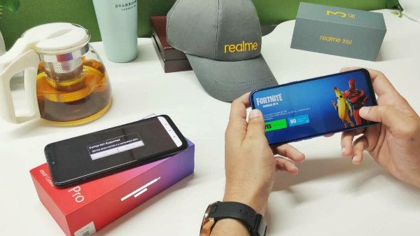 'ರಿಯಲ್ ಮಿ 3 ಪ್ರೊ' ಸ್ಮಾರ್ಟ್ಫೋನ್ ಖರೀದಿಗೂ ಮುನ್ನ ಇದನ್ನೊಮ್ಮೆ ಓದಿ! 'ರಿಯಲ್ ಮಿ 3 ಪ್ರೊ' ಸ್ಮಾರ್ಟ್ಫೋನ್ ಖರೀದಿಗೂ ಮುನ್ನ ಇದನ್ನೊಮ್ಮೆ ಓದಿ!