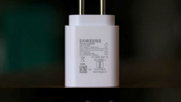 ಎಷ್ಟು ವೇಗವಾಗಿದೆ ಸ್ಯಾಮ್ಸಂಗ್ 'ಸೂಪರ್ ಫಾಸ್ಟ್' ಚಾರ್ಜಿಂಗ್ ತಂತ್ರಜ್ಞಾನ? ಎಷ್ಟು ವೇಗವಾಗಿದೆ ಸ್ಯಾಮ್ಸಂಗ್ 'ಸೂಪರ್ ಫಾಸ್ಟ್' ಚಾರ್ಜಿಂಗ್ ತಂತ್ರಜ್ಞಾನ?