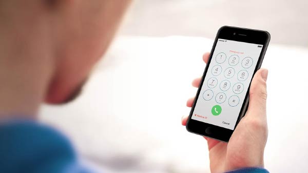 ಎಮರ್ಜೆನ್ಸಿ ಟೈಂನಲ್ಲಿ ನಿಮ್ಮ ಸಹಾಯಕ್ಕೆ ಸ್ಮಾರ್ಟ್ಫೋನ್..? ಹೀಗೆ ಮಾಡಿ..! ಎಮರ್ಜೆನ್ಸಿ ಟೈಂನಲ್ಲಿ ನಿಮ್ಮ ಸಹಾಯಕ್ಕೆ ಸ್ಮಾರ್ಟ್ಫೋನ್..? ಹೀಗೆ ಮಾಡಿ..!