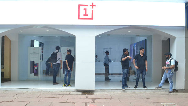  ವಿಕಾಸ್ ಅಗರ್ ವಾಲ್ 