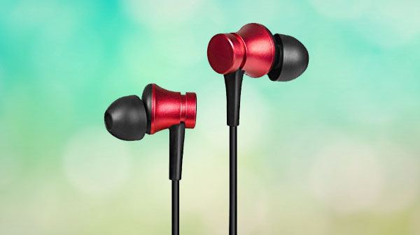 ಎಂಐ ಇಯರ್ ಫೋನ್ ಗಳು: 200 ರುಪಾಯಿ ರಿಯಾಯಿತಿಯಲ್ಲಿ, 399 ರುಪಾಯಿ ಬೆಲೆಗೆ ಲಭ್ಯ