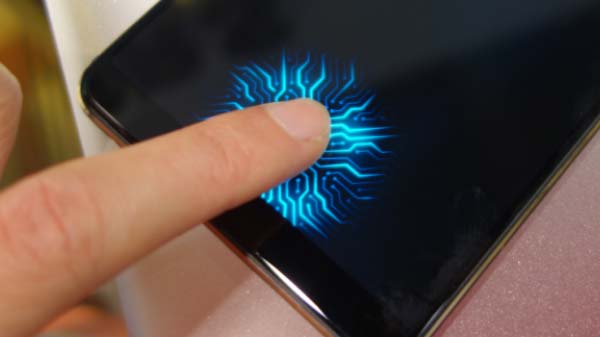 ಇನ್‌-ಡಿಸ್‌ಪ್ಲೇ ಫಿಂಗರ್‌ಪ್ರಿಂಟ್ ಸ್ಕ್ಯಾನರ್