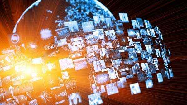 ಪ್ರಿ-ಲೋಡೆಡ್‌ ಆಪ್ಸ್‌