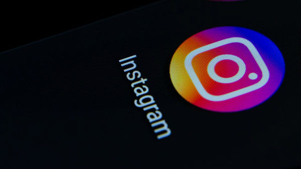 ಡಾರ್ಕ್‌ ಮೋಡ್ ಹೊಂದಿರುವ ಆಪ್ಸ್‌