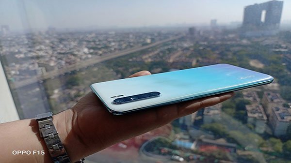 ತೆಳುವಾದ ಡಿಸೈನ್ ಮತ್ತು ರಚನೆ