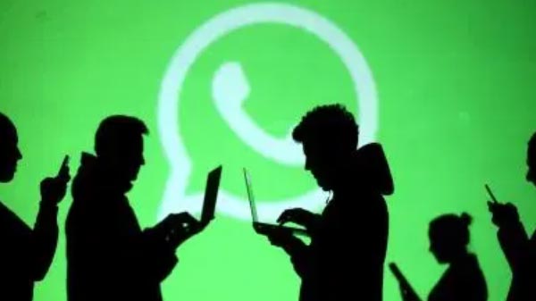 ಅಶ್ಲೀಲ ದೃಶ್ಯಗಳ ಹಂಚಿಕೆ